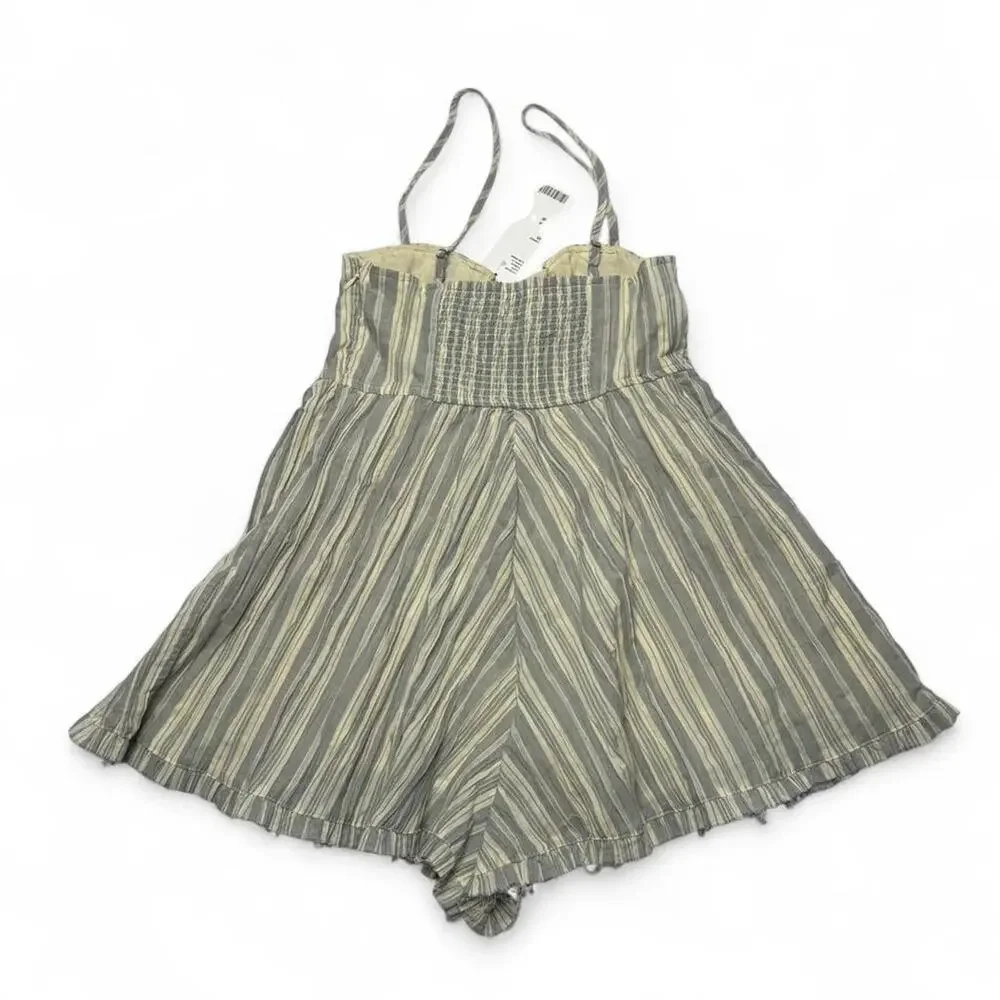 Urban Outfitters NWT Striped Romper In Shade Carbon Super Casual Cute Size XS - Picture 4 of 7